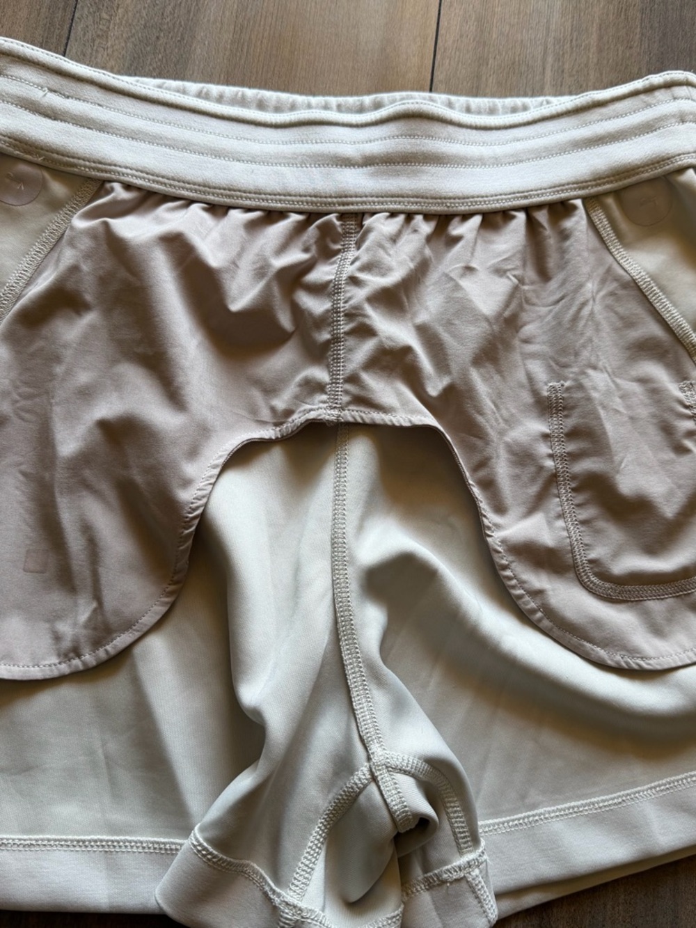 lululemon athletica Cream Athletic Drawstring Shorts - Picture 4 of 7